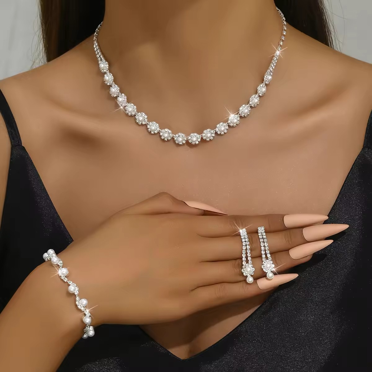 Wholesale European American Style Sparkling Diamond Jewelry Set-Cross-Border Fashion Necklace Earrings for Anniversary Gift